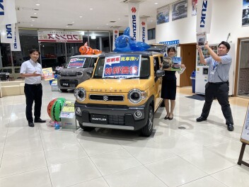 展示車ご案内！